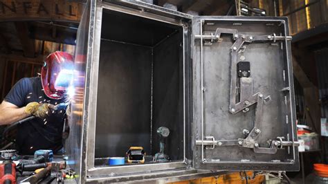 homemade fireproof safe